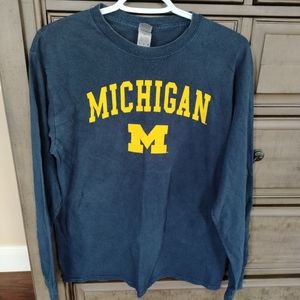 Michigan State long sleeved shirt M